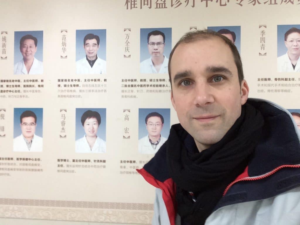 Chinese-medicine-teacher-at-Zhejiang-Chinese-Medical-University